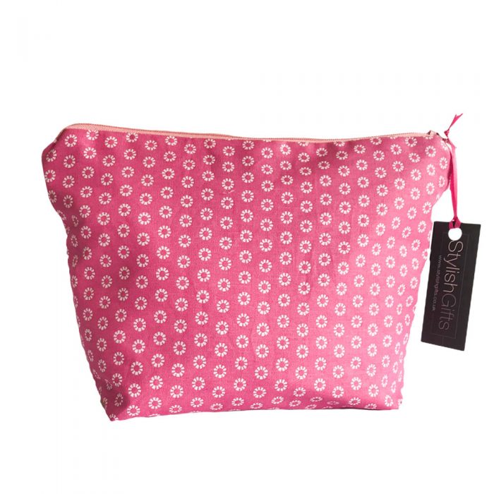 Cute Daisy Cosmetic Bag -UCB30