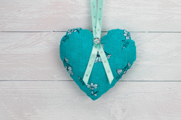 Floral Hanging Heart Decoration-Turquoise