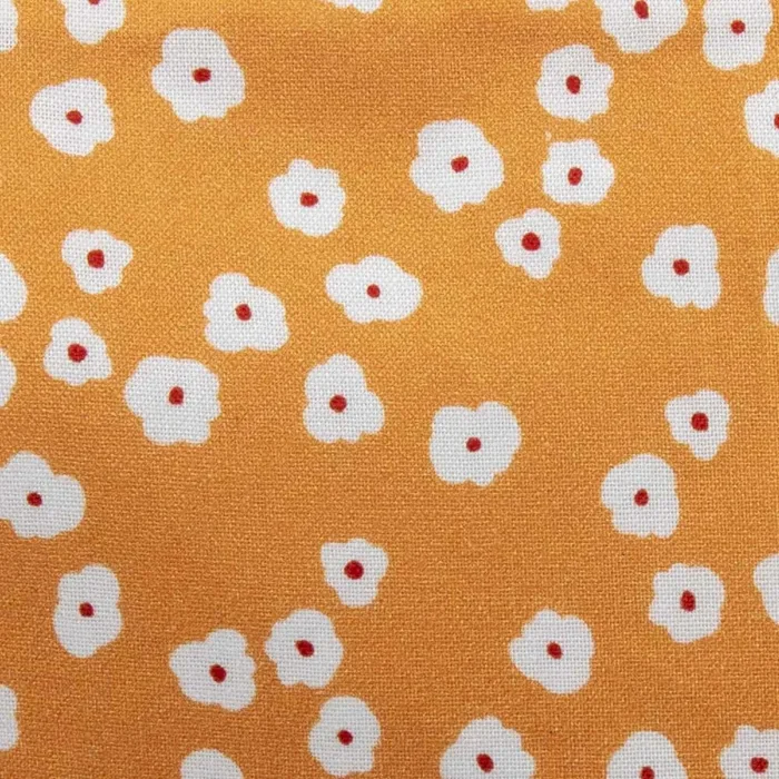 White Daisy Cosmetic Bag