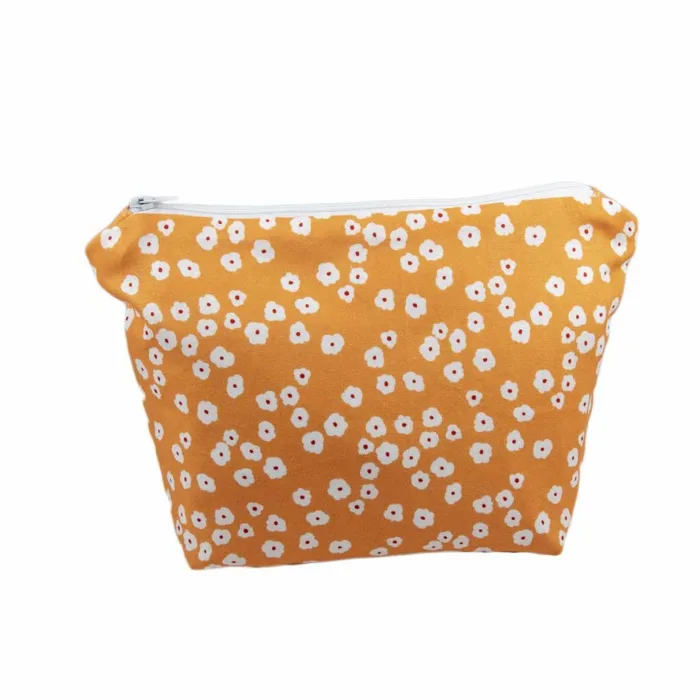 White Daisy Cosmetic Bag