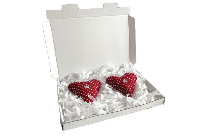 Scented-Hearts-Red-Dots