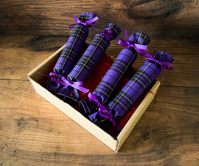 Christmas Crackers Purple Tartan
