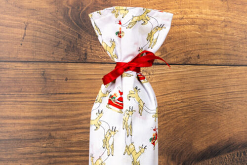 Christmas Bottle Bag Santas Reindeers