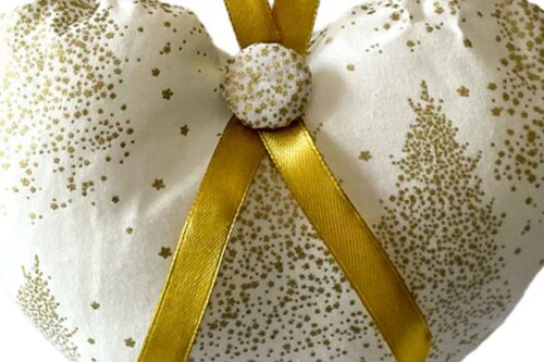 Hanging Heart Christmas Trees