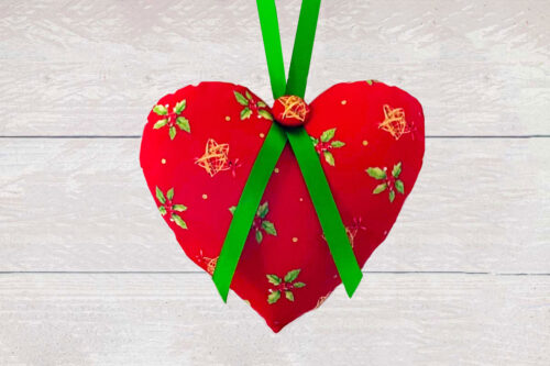 Christmas Hanging Heart Mistletoe