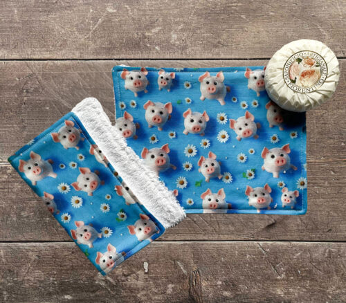 Face Cloths Pigs Design
