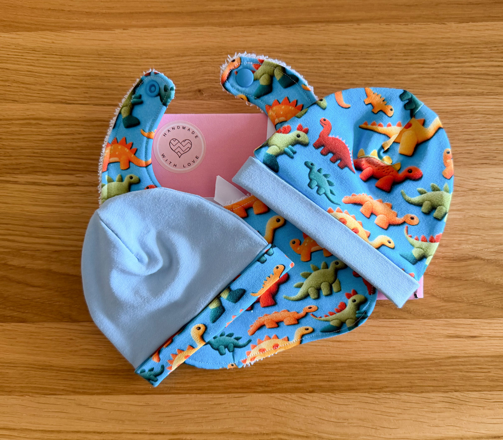 Boxed Gift Set Dinosaur Design