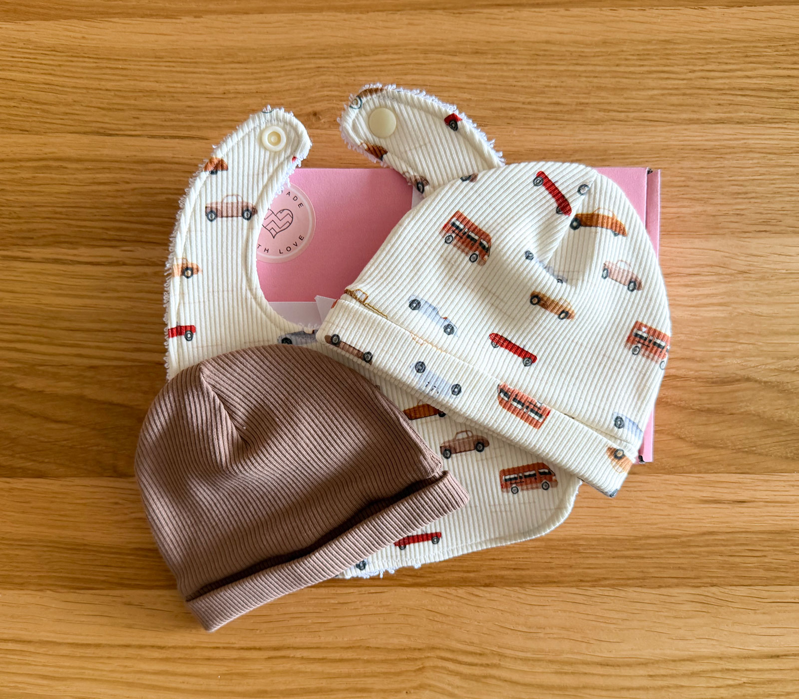 Boxed Gift Set Cute Car Design