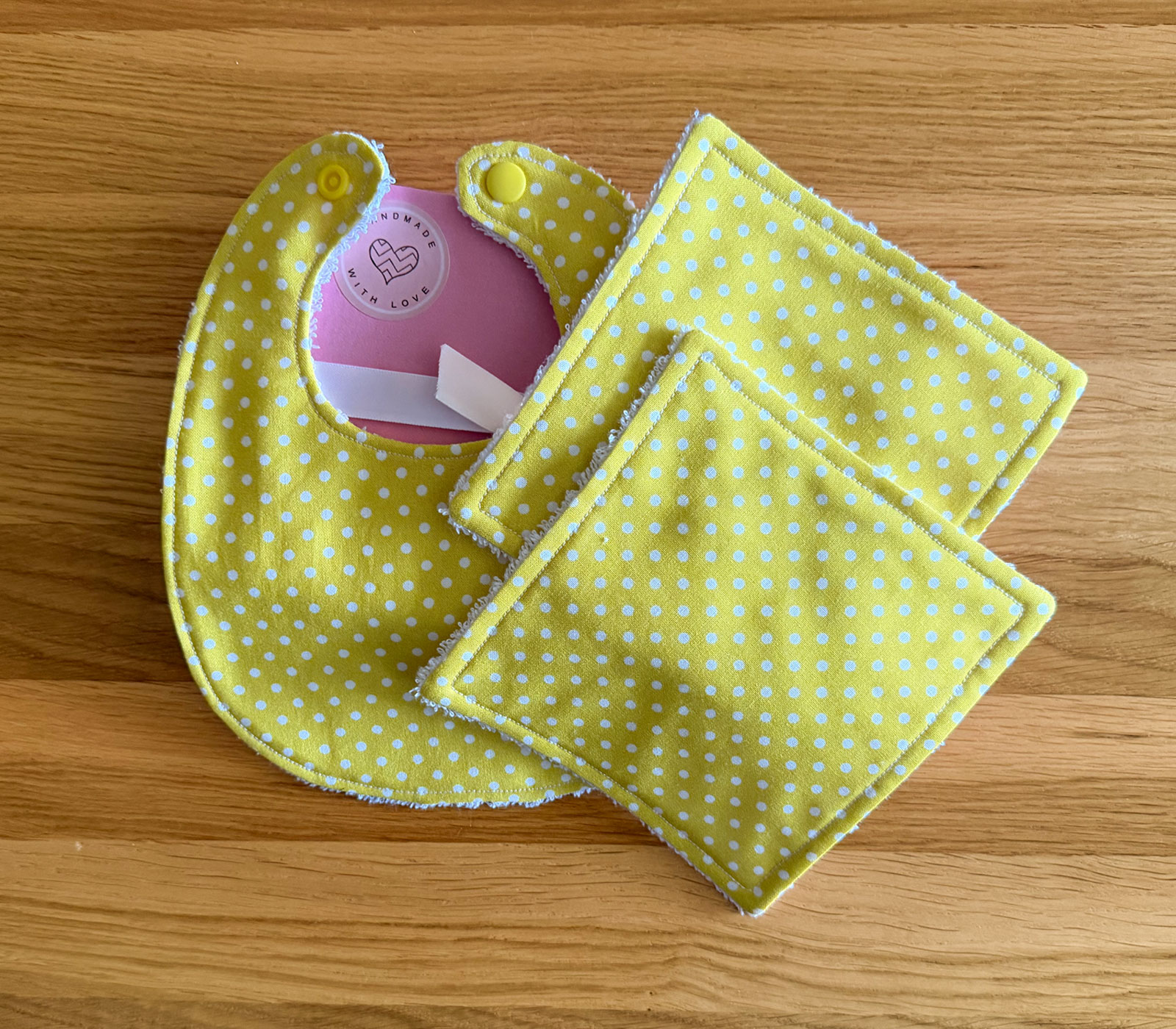 Boxed Gift Set Lemon Spots Design